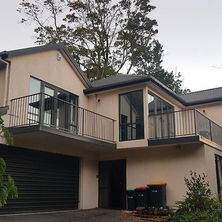 Tranquil Treehouse Villa Christchurch Buitenkant foto